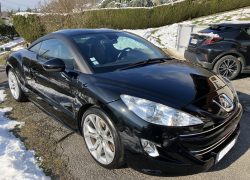 RCZ avant droit